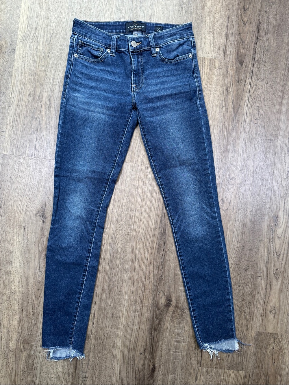 Lucky Brand Stella Skinny Jeans Dark Wash Raw Hem Size 2/26